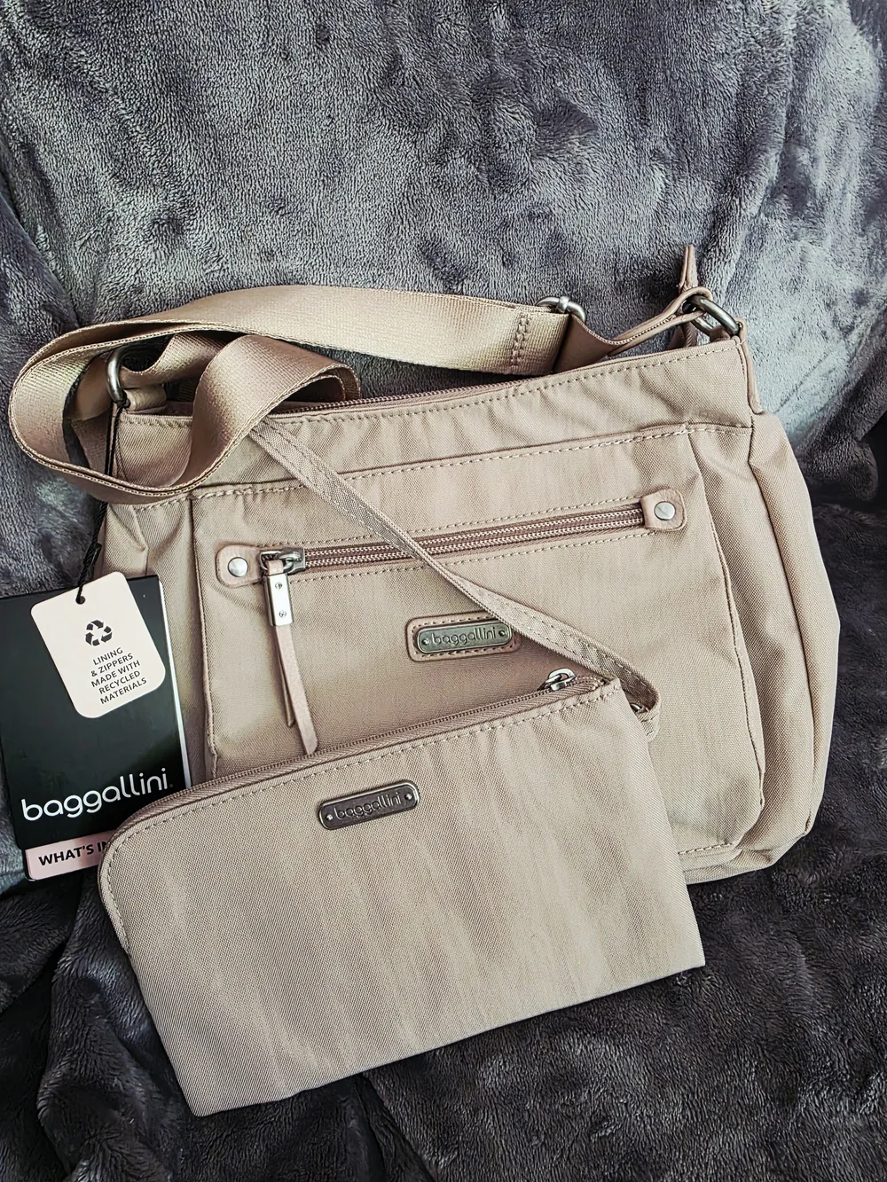 New Baggallini Uptown RFID Crossbody Bag & Wristlet NWT Mauve Pink